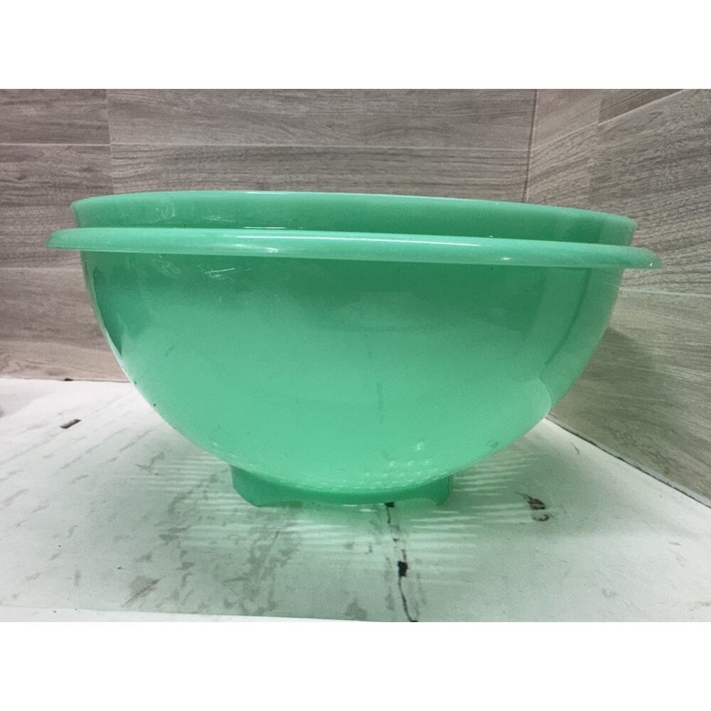 Vintage Tupperware Colander Strainer Bowl Jadeite Green #339